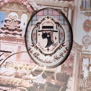 Flower Knows Chocolate Shop Blush 🍫